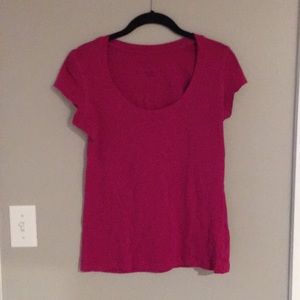 Hot pink/Maroon colored T-shirt 👚